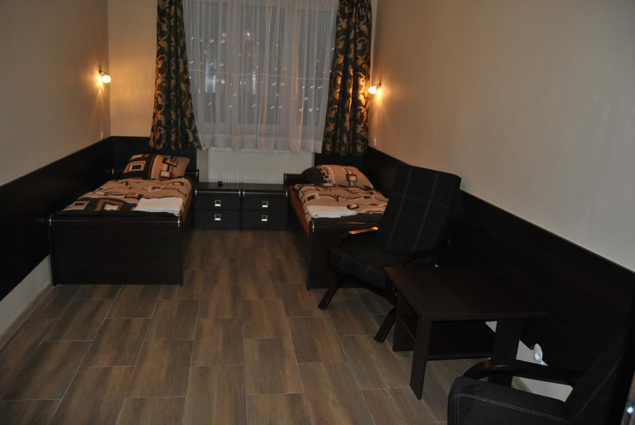 Hotel Gosciniec ววอตซวาเวก ภายนอก รูปภาพ