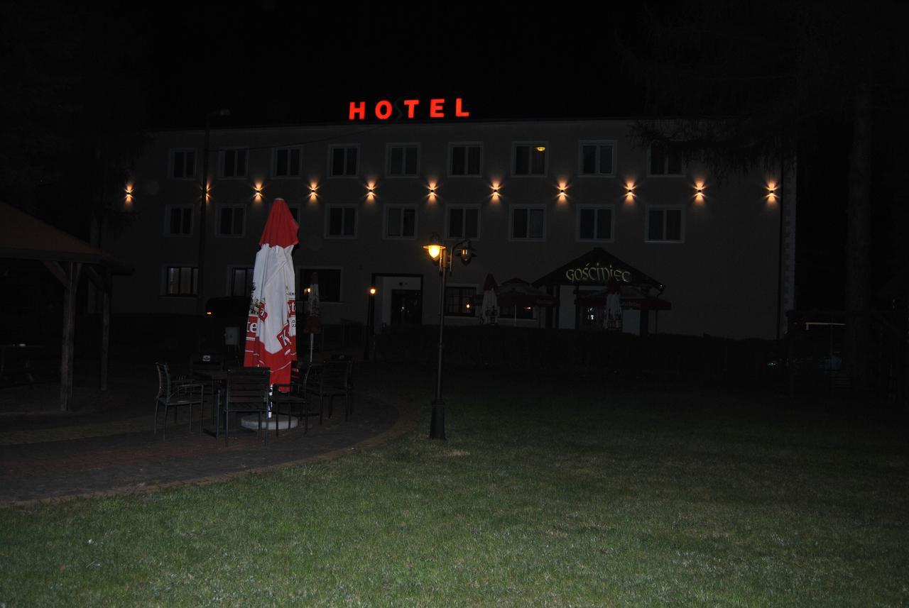Hotel Gosciniec ววอตซวาเวก ภายนอก รูปภาพ